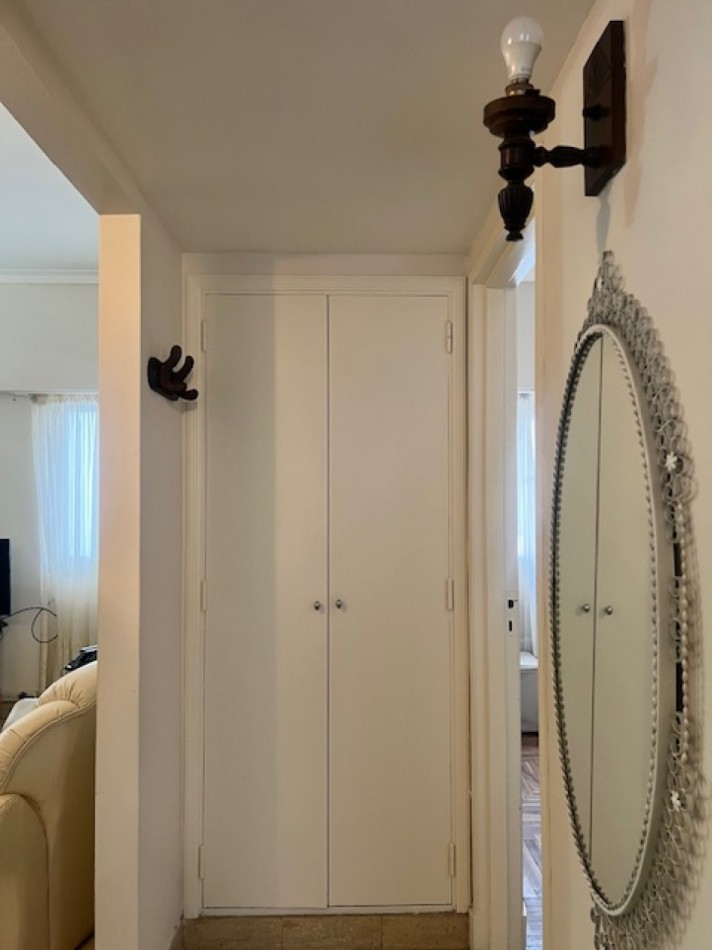 VENTA DEPARTAMENTO.  3 AMB.,  ZONA PLAZA MITRE