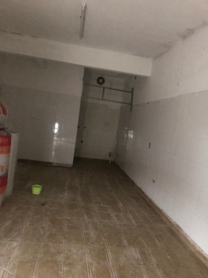 UE SE ALQUILA ES EL LOCAL