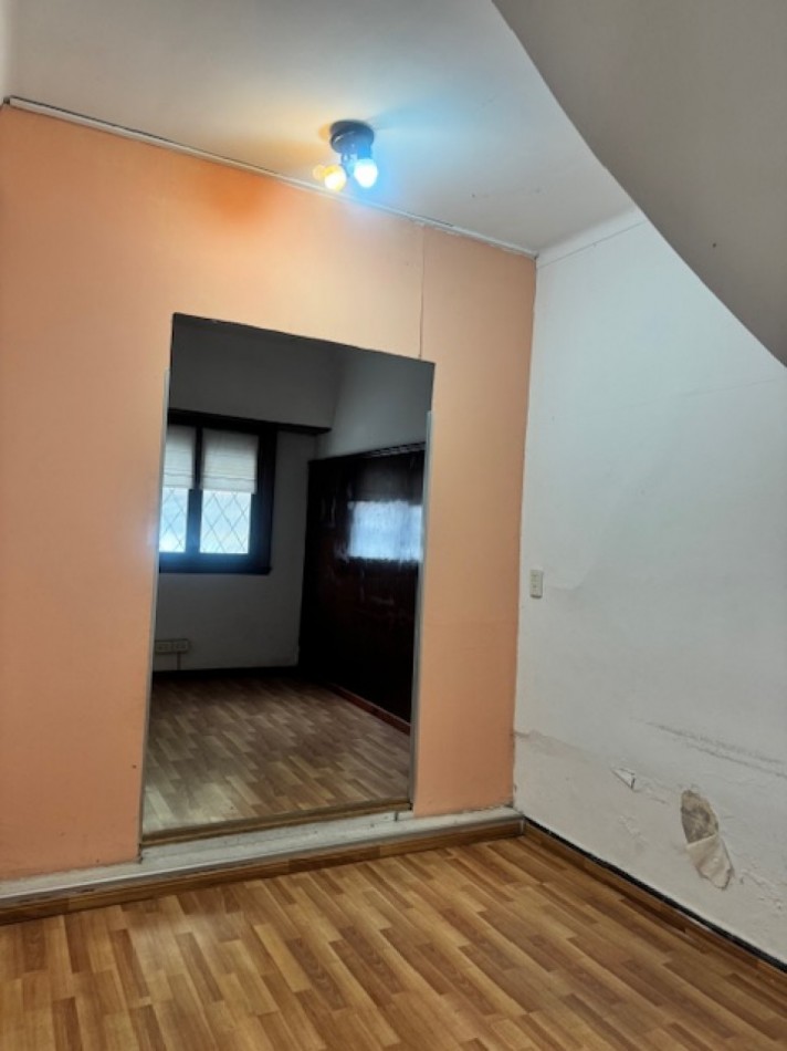 NUEVO VALOR !!! VENTA CHALET ESTILO MDP. ZONA PLAZA MITRE, IDEAL INVERSION O PROFESIONAL Y COMERCIAL