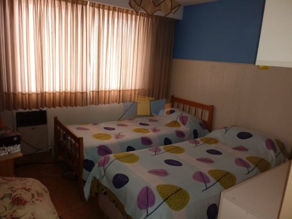 CON RENTA !!! DEPARTAMENTO EN VENTA MIRAMAR !!! FRENTE AL MAR !!! MPECABLE  DPTO DE 3 AMB. CON DEPENDENCIAS COMPLETAS, BALCON CON VISTA PLENA AL MAR 