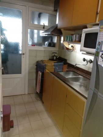 CON RENTA !!! DEPARTAMENTO EN VENTA MIRAMAR !!! FRENTE AL MAR !!! MPECABLE  DPTO DE 3 AMB. CON DEPENDENCIAS COMPLETAS, BALCON CON VISTA PLENA AL MAR 