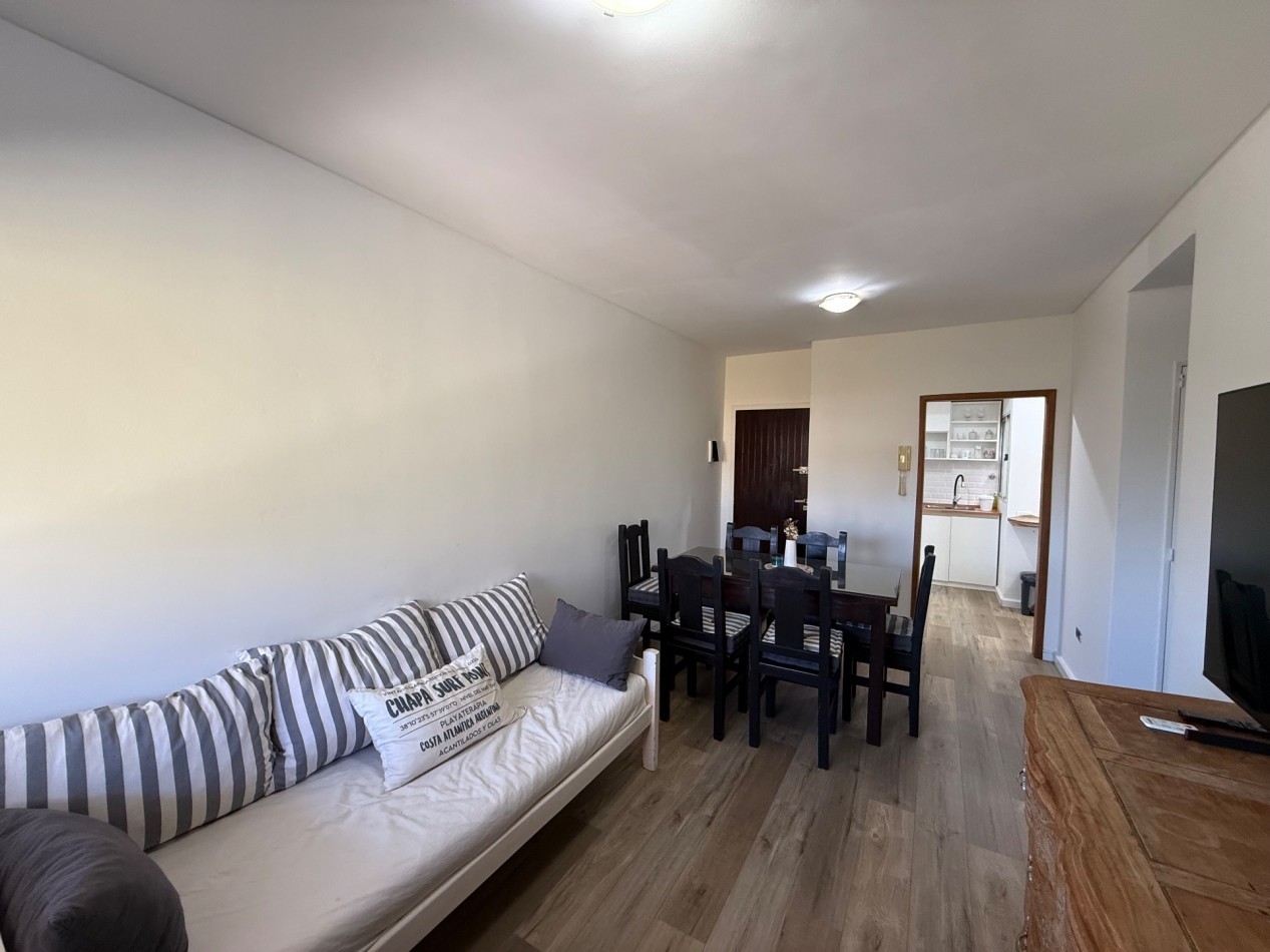 VENTA , PH/DPTO. 3 AMBIENTES EN PLAYA GRANDE ROCA ENTRE PAZ Y RIVAS !!! TODO EXTERNO !!!