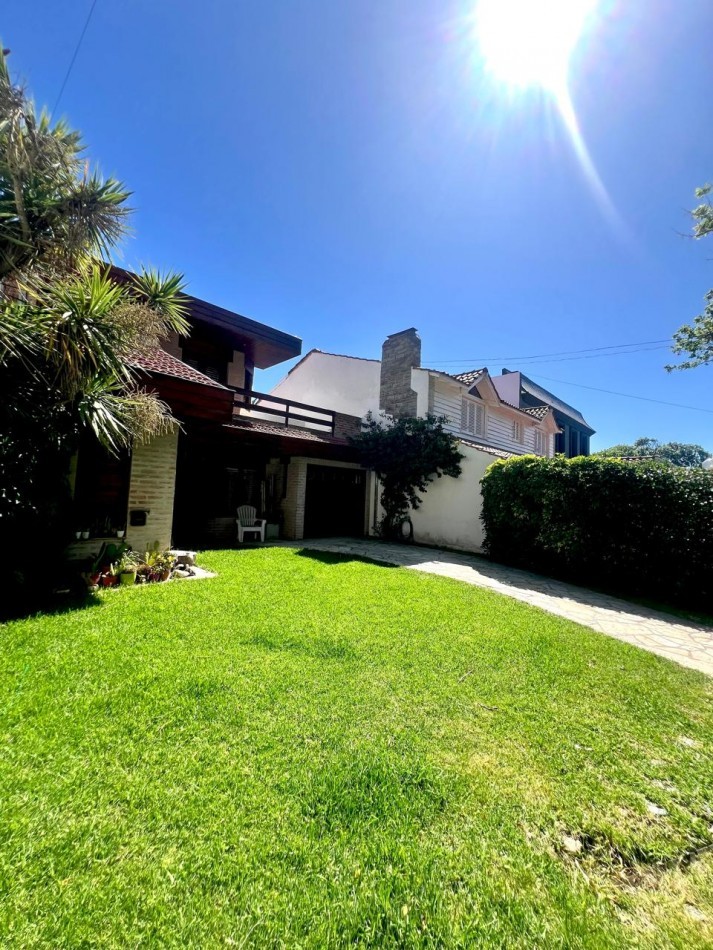 CHALET EN VENTA| 4 AMBIENTES | PLAYA GRANDE