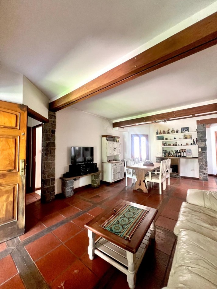 CHALET EN VENTA| 4 AMBIENTES | PLAYA GRANDE