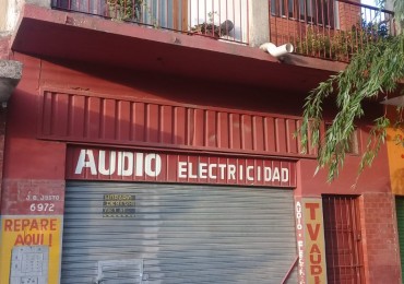 LOCAL CON VIVIENDA EN P.A