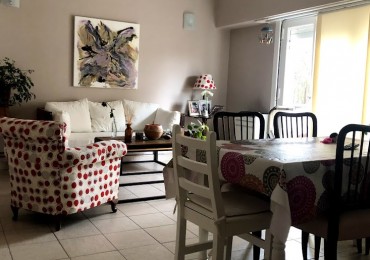 ALQUILER por temporada corta o de verano en  Mar del Plata !!! DISPONIBLE DICIEMBRE DEPARTAMENTO EN PH DE   2 amb.  2/3 PLAZAS. MUY AMPLIO, LUMINOSO Y TRANQUILO.  ZONA CHAUVIN, 1o PISO POR  ESCALERA,  HERMOSO !!!!