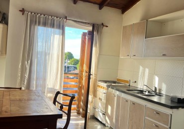 ALQUILER PH DE 3 AMB. EN SEGUNDO PISO POR ESCALERA, BARRIO BDO. RIVADAVIA