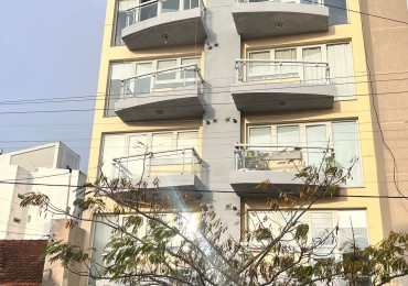 ALQUILER 24 MESES, MAR DEL PLATA,  ZONA CHAUVIN, 3 AMB. AL  FRENTE CON BALCON Y COCHERA