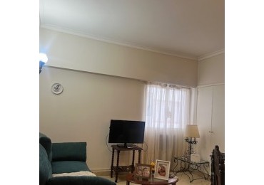 VENTA DEPARTAMENTO.  3 AMB.,  ZONA PLAZA MITRE